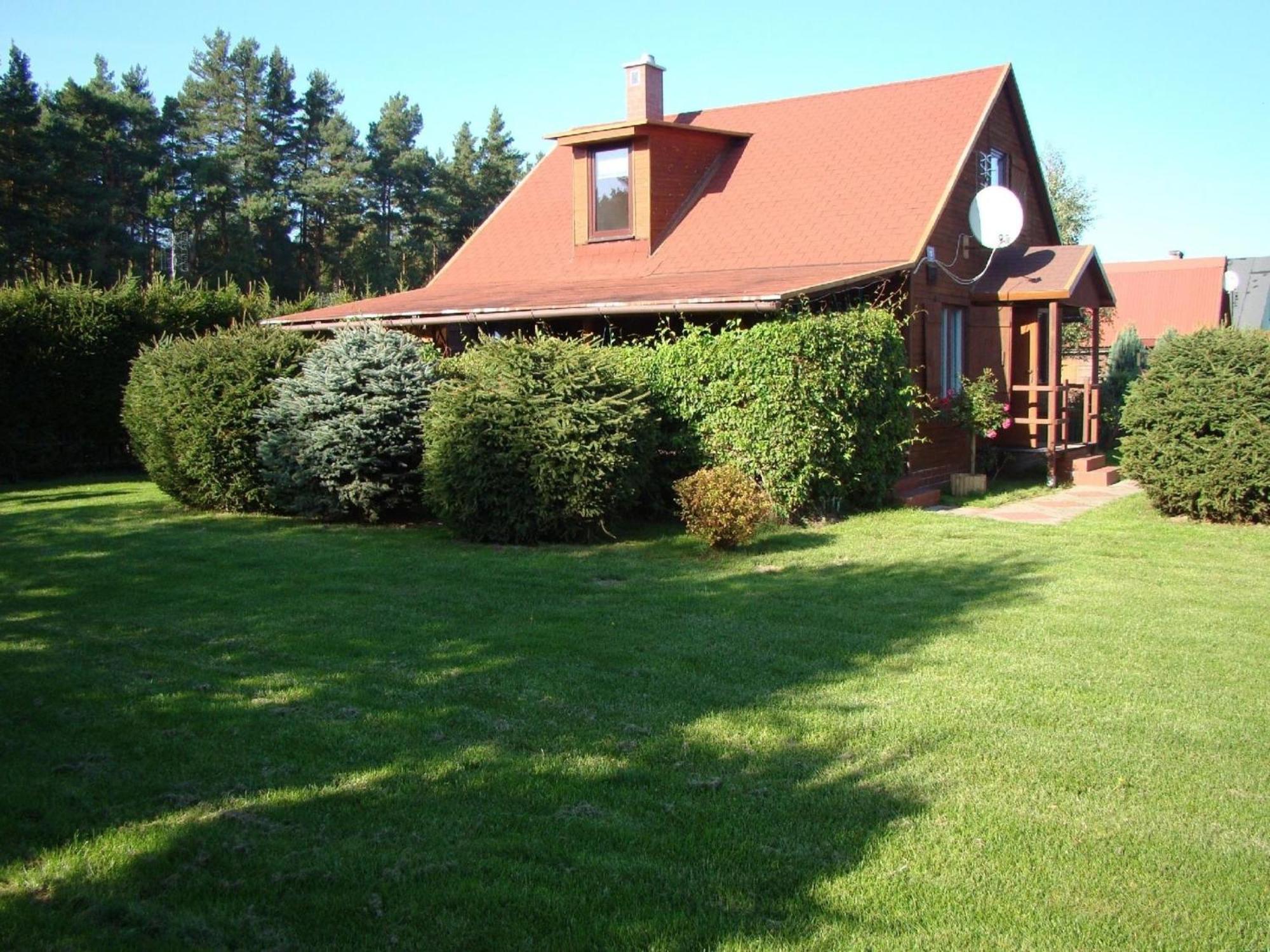 Villa Holzhuette Mit Weitlaeufigem Garten Am Wald à Kopalino Extérieur photo